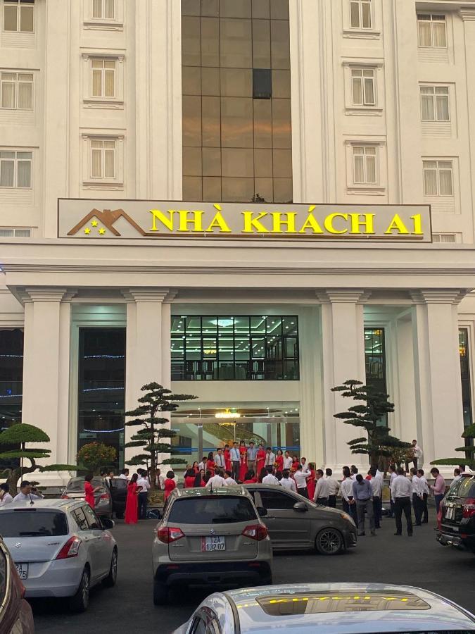 Khach San A1 Lang Son Hotel Exterior photo